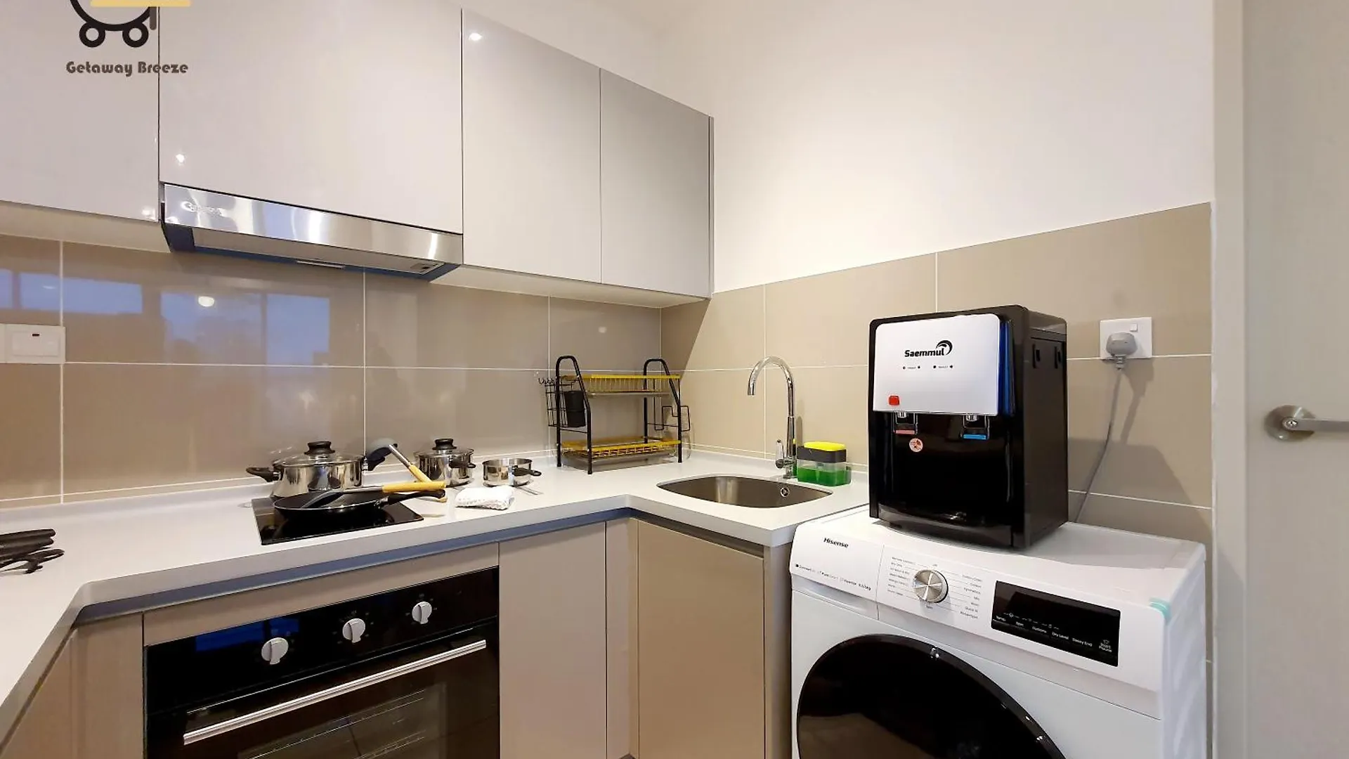 1 Min To Kl Tallest Residence Heart Of Klang Valley Kuala Lumpur 0*,